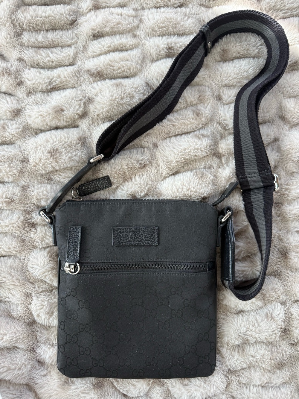 Authentic Gucci Black GG Nylon Flat Messenger Crossbody Bag | Leather Trim